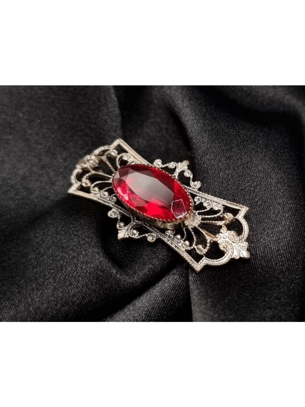 Vintage 1990's Silver-Tone Brooch With Red Oval Gemstone